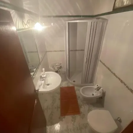 Phoenician Capri